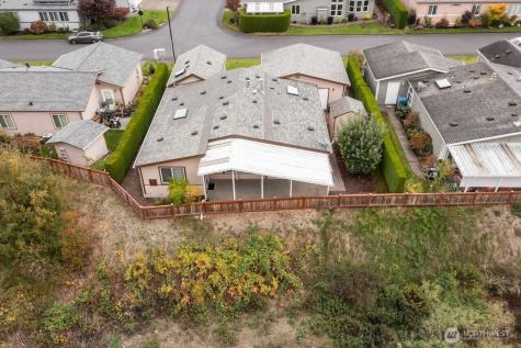8902 60th Avenue E Puyallup WA 98371