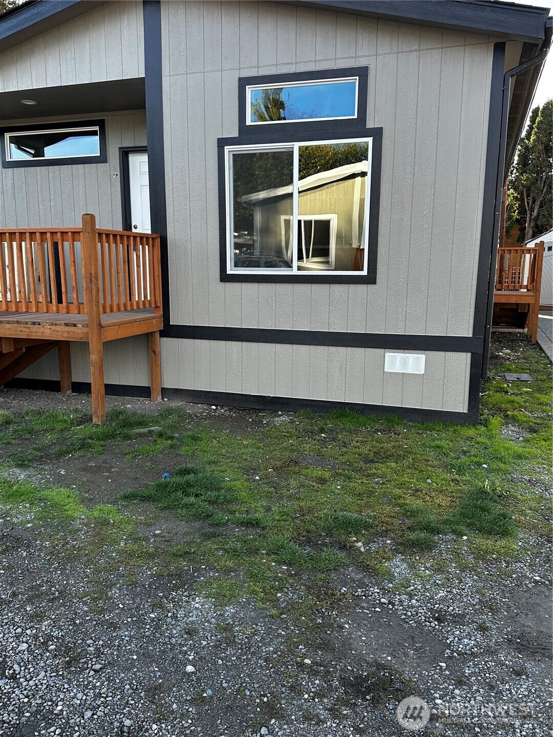 10302 Lakeview Avenue SW Lakewood WA 98499