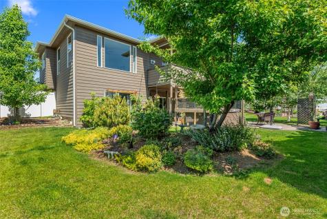 700 Clarissa Lane East Wenatchee WA 98802