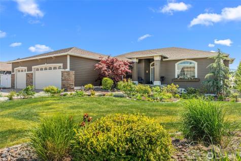 700 Clarissa Lane East Wenatchee WA 98802