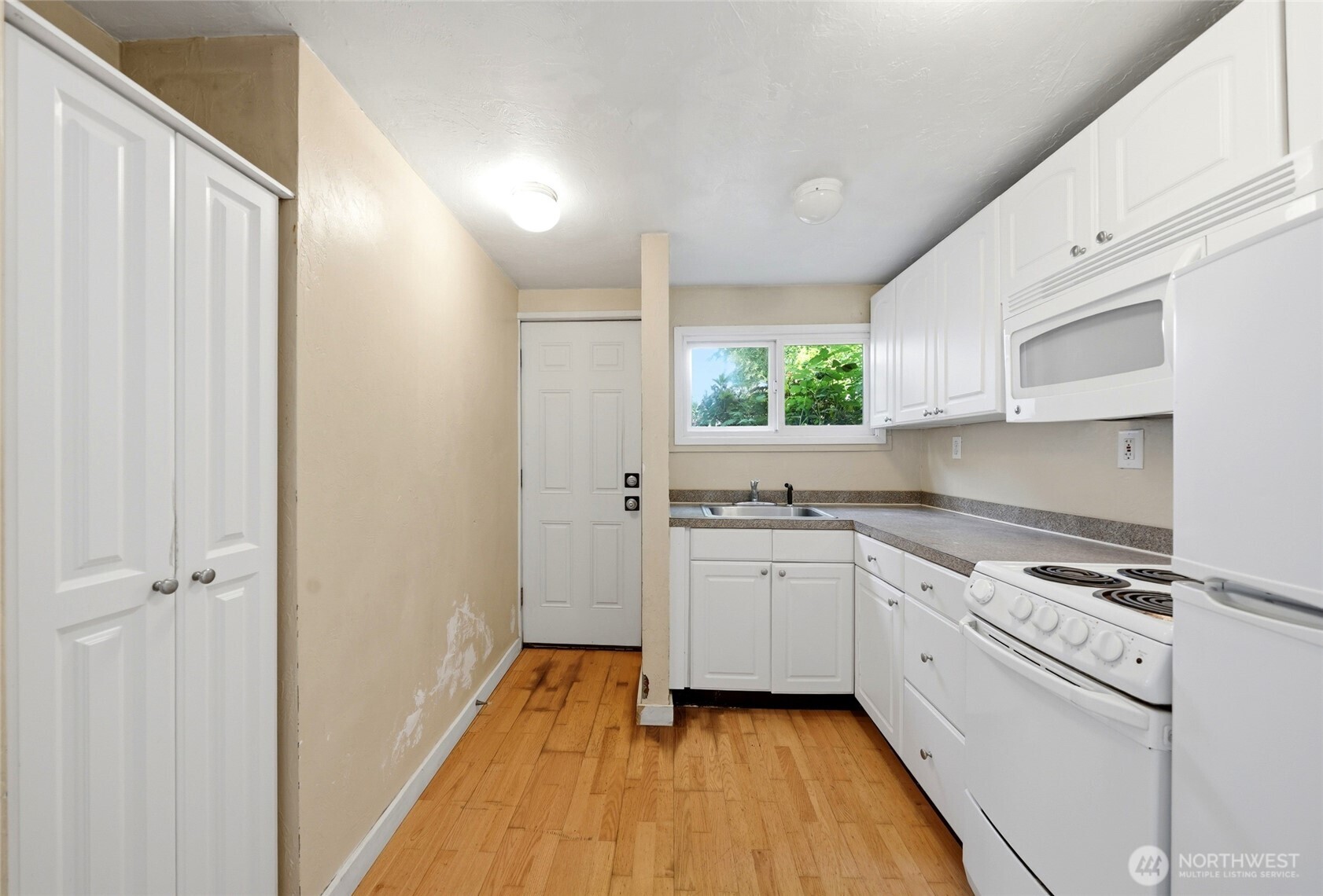 10330 Stone Avenue N Seattle WA 98133
