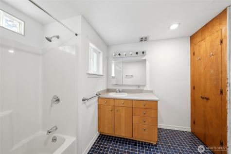 10330 Stone Avenue N Seattle WA 98133