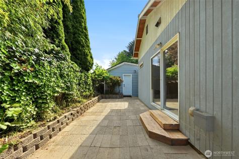 10330 Stone Avenue N Seattle WA 98133