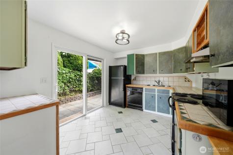 10330 Stone Avenue N Seattle WA 98133