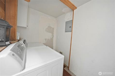 10330 Stone Avenue N Seattle WA 98133