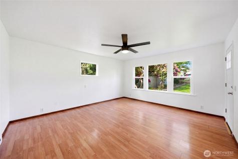10330 Stone Avenue N Seattle WA 98133