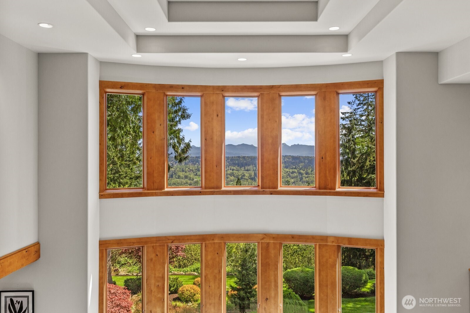 13748 242nd Avenue NE Woodinville WA 98077