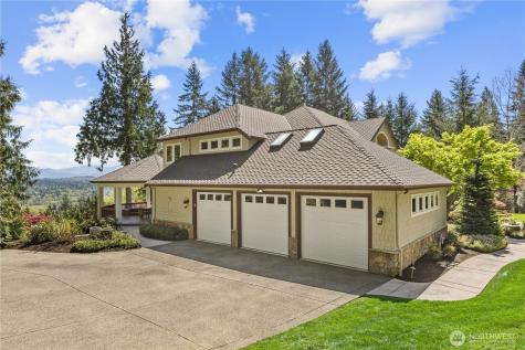 13748 242nd Avenue NE Woodinville WA 98077