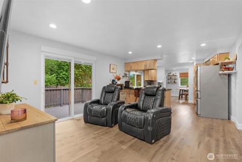 10414 SW 110th Street Vashon WA 98070