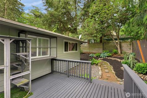 10414 SW 110th Street Vashon WA 98070