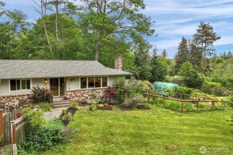 10414 SW 110th Street Vashon WA 98070