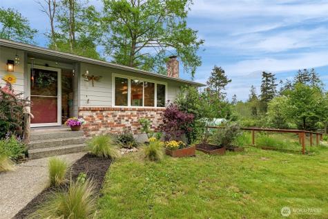 10414 SW 110th Street Vashon WA 98070