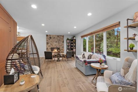10414 SW 110th Street Vashon WA 98070