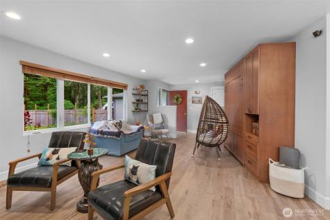 10414 SW 110th Street Vashon WA 98070