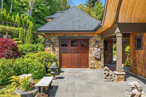 5128 Rockaway Beach Road NE Bainbridge Island WA 98110
