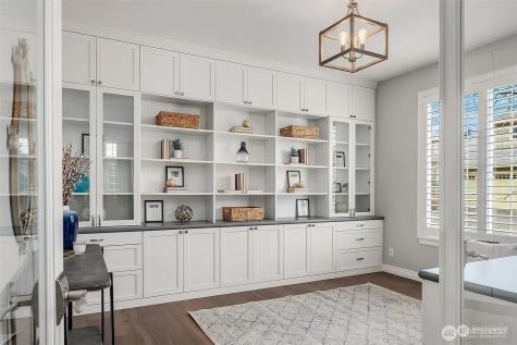 1013 233rd Place NE Sammamish WA 98074