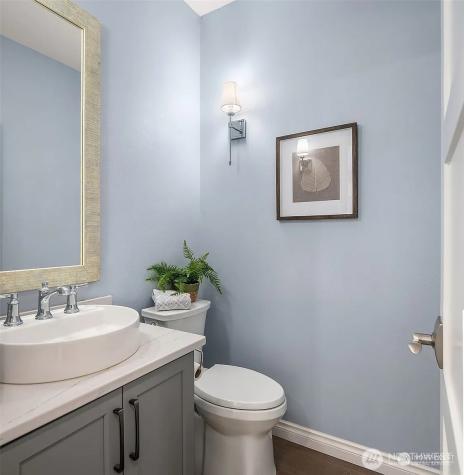 1013 233rd Place NE Sammamish WA 98074