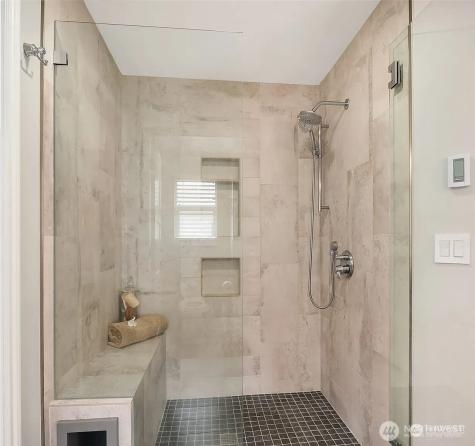 1013 233rd Place NE Sammamish WA 98074