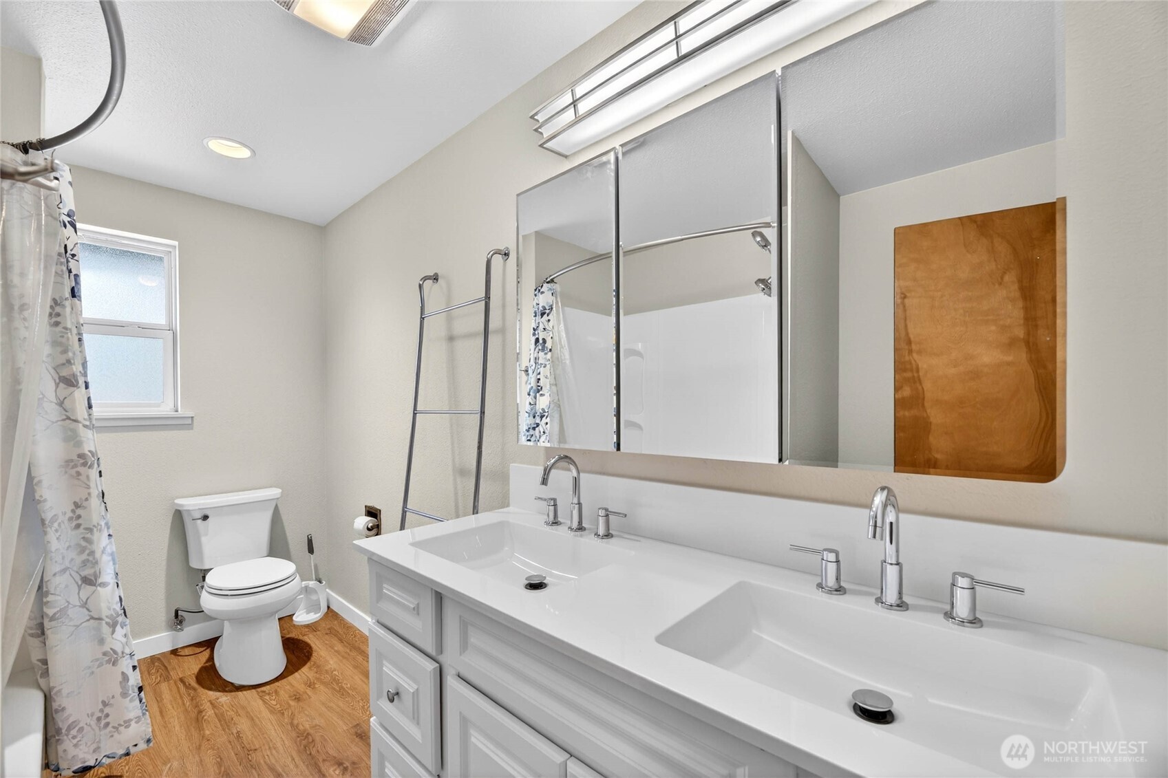 13459 SE 250th Court Kent WA 98042