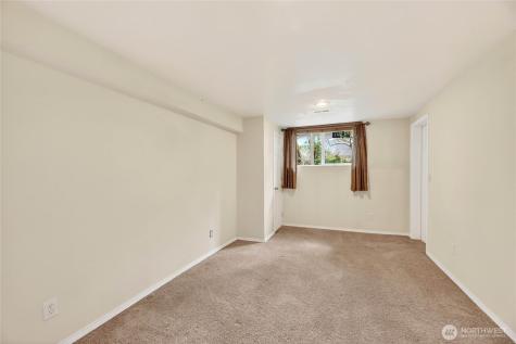 13459 SE 250th Court Kent WA 98042