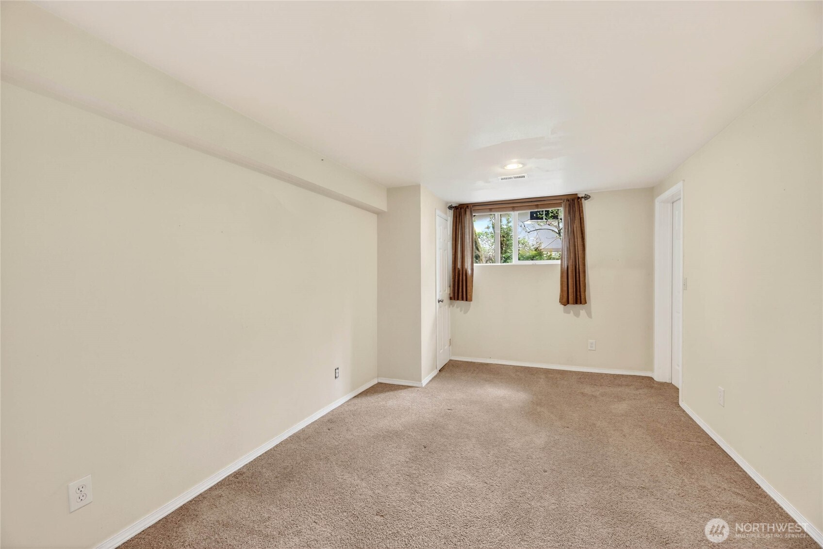 13459 SE 250th Court Kent WA 98042