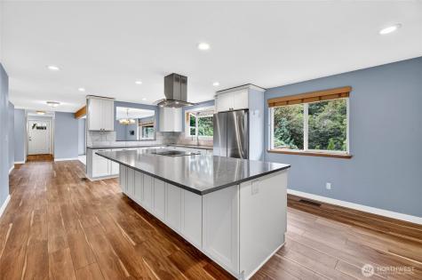 13459 SE 250th Court Kent WA 98042