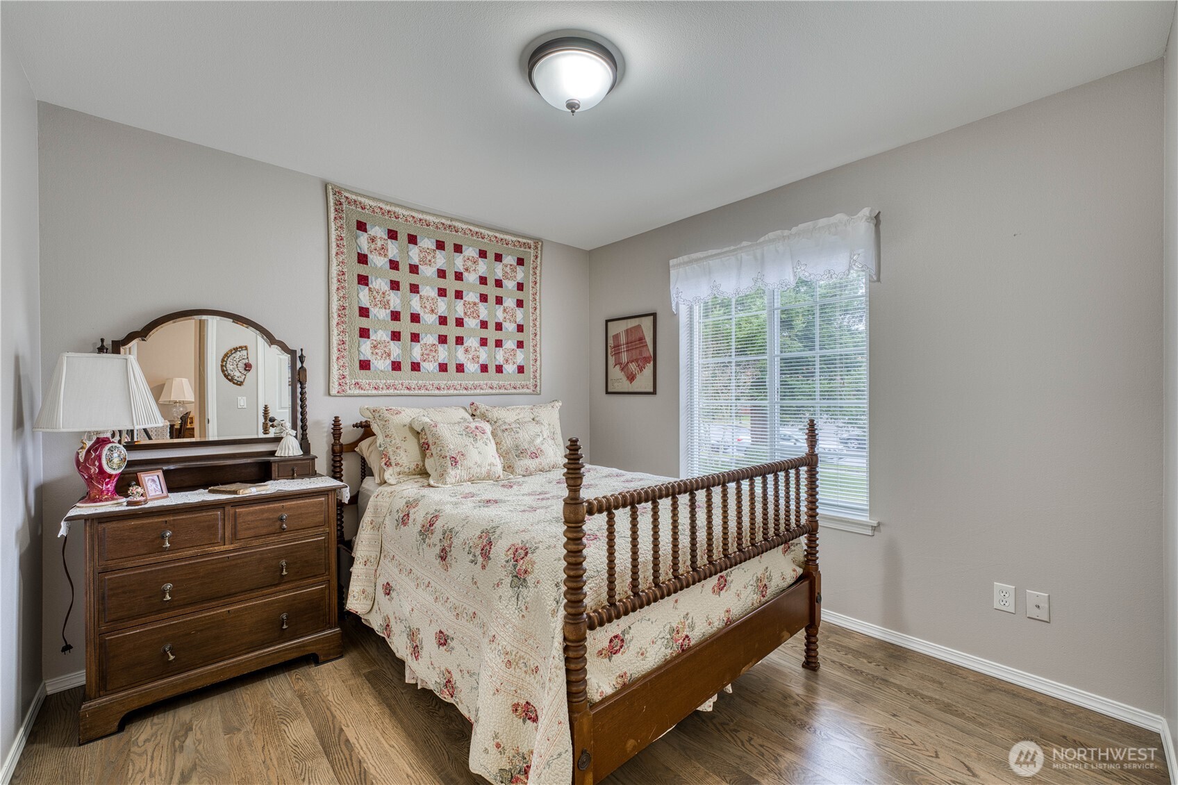 1355 Olsen Avenue Enumclaw WA 98321