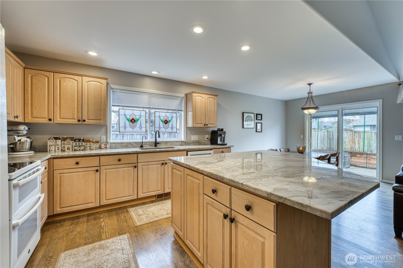 1355 Olsen Avenue Enumclaw WA 98321