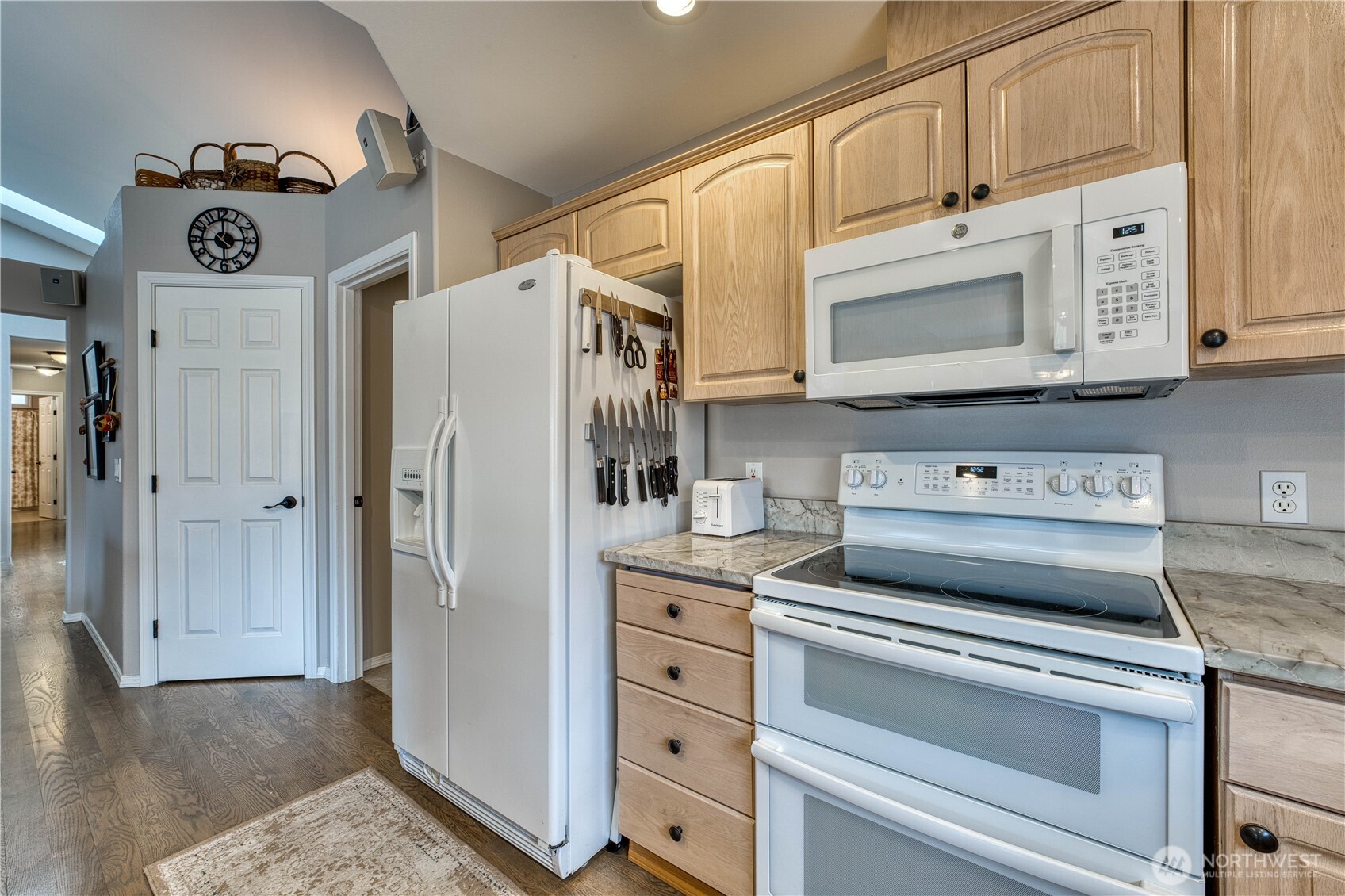 1355 Olsen Avenue Enumclaw WA 98321