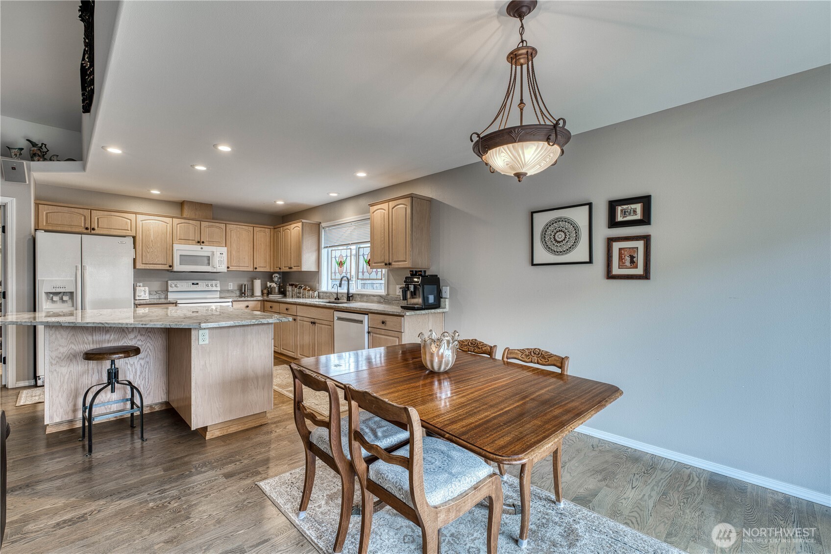 1355 Olsen Avenue Enumclaw WA 98321