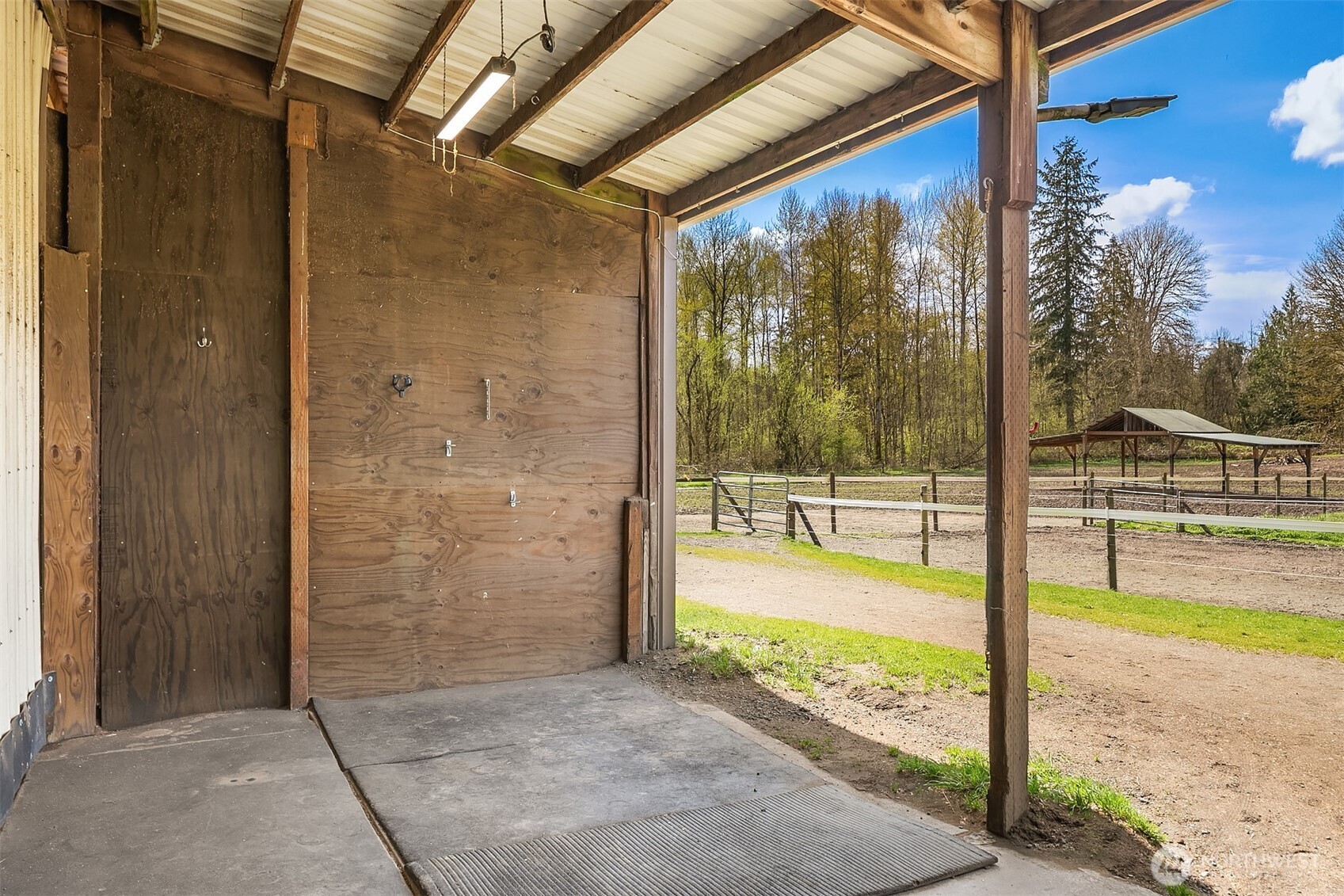 19011 176th Avenue NE Woodinville WA 98072