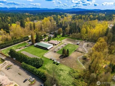 19011 176th Avenue NE Woodinville WA 98072