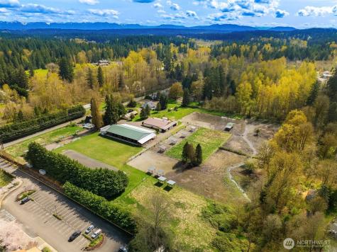 19011 176th Avenue NE Woodinville WA 98072