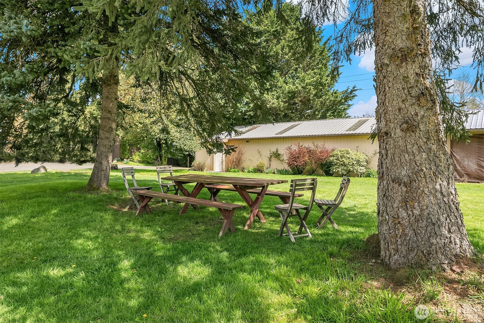 19011 176th Avenue NE Woodinville WA 98072