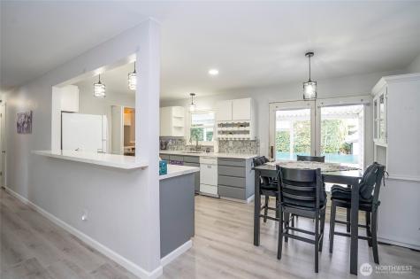7614 47th Avenue E Tacoma WA 98443
