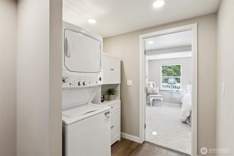 14322 Admiralty Way Lynnwood WA 98087