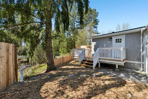 14322 Admiralty Way Lynnwood WA 98087