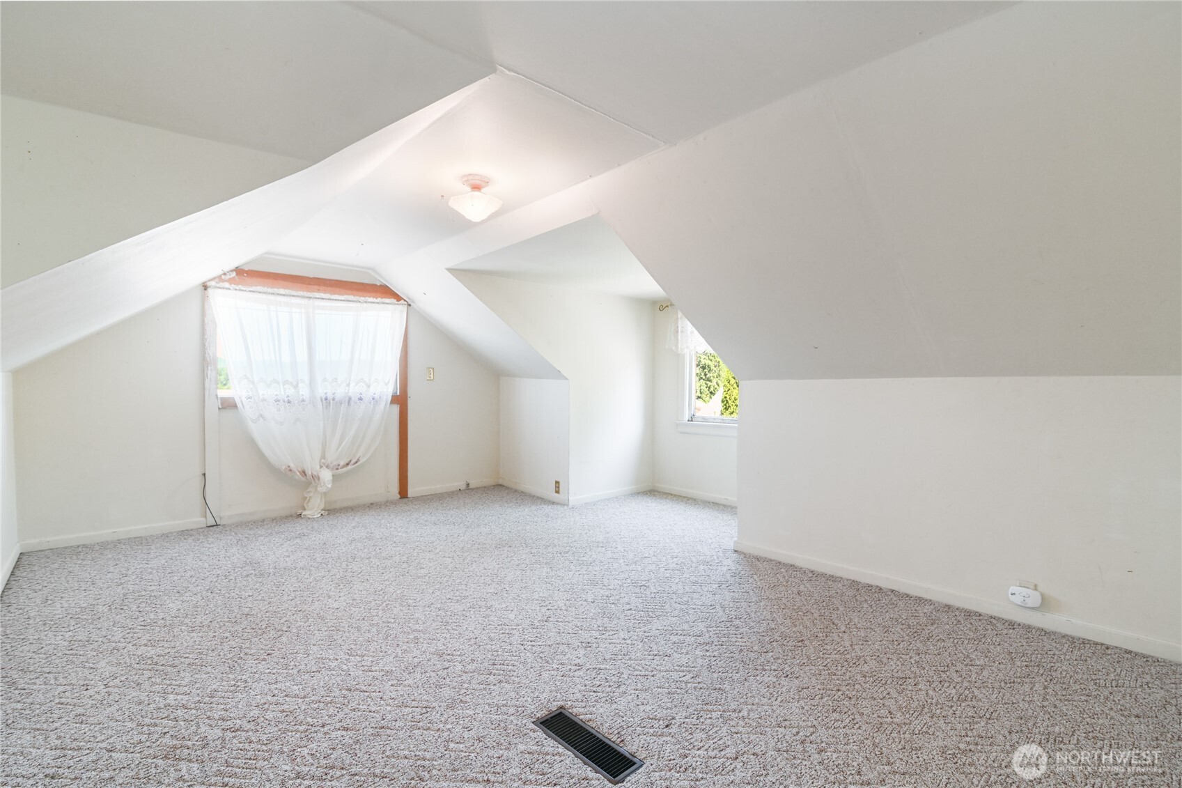 517 S 3rd Street Mccleary WA 98557