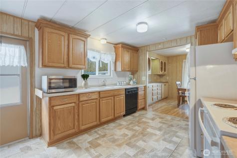 5227 71st Avenue Court E Puyallup WA 98371