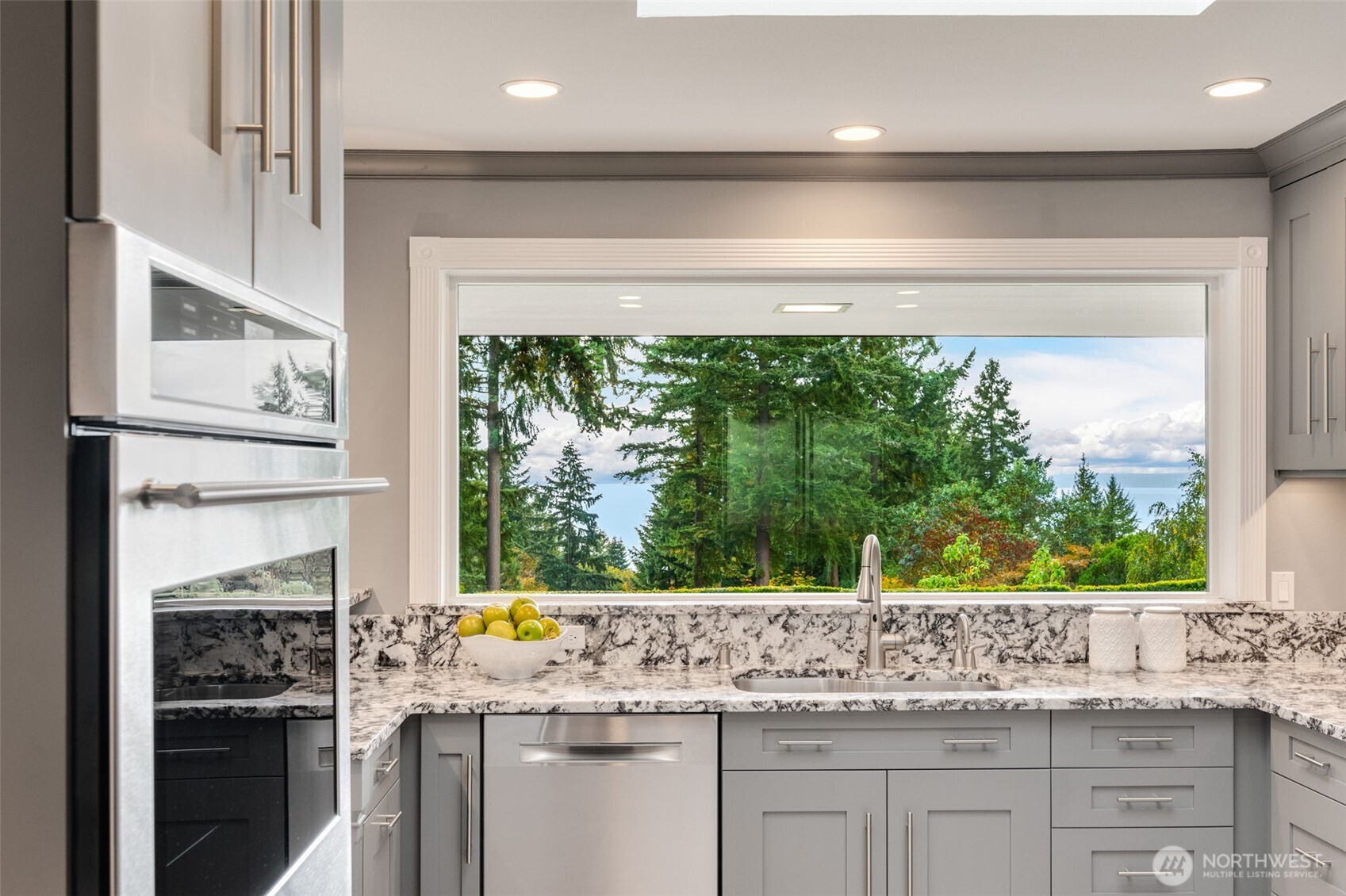 14050 Hilltop Lane NW Seattle WA 98177