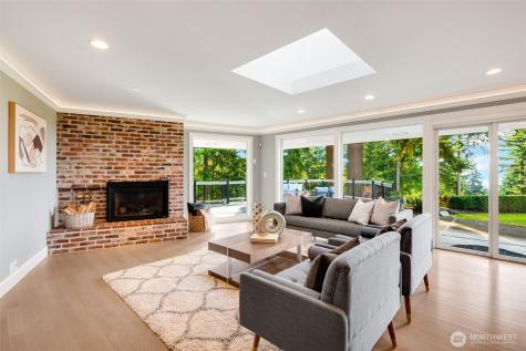 14050 Hilltop Lane NW Seattle WA 98177