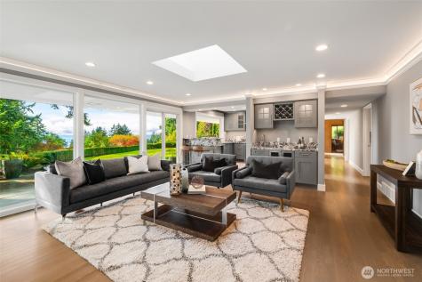 14050 Hilltop Lane NW Seattle WA 98177