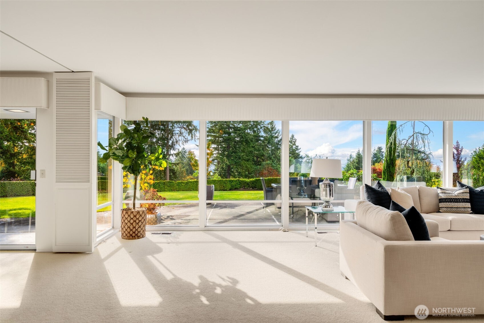 14050 Hilltop Lane NW Seattle WA 98177