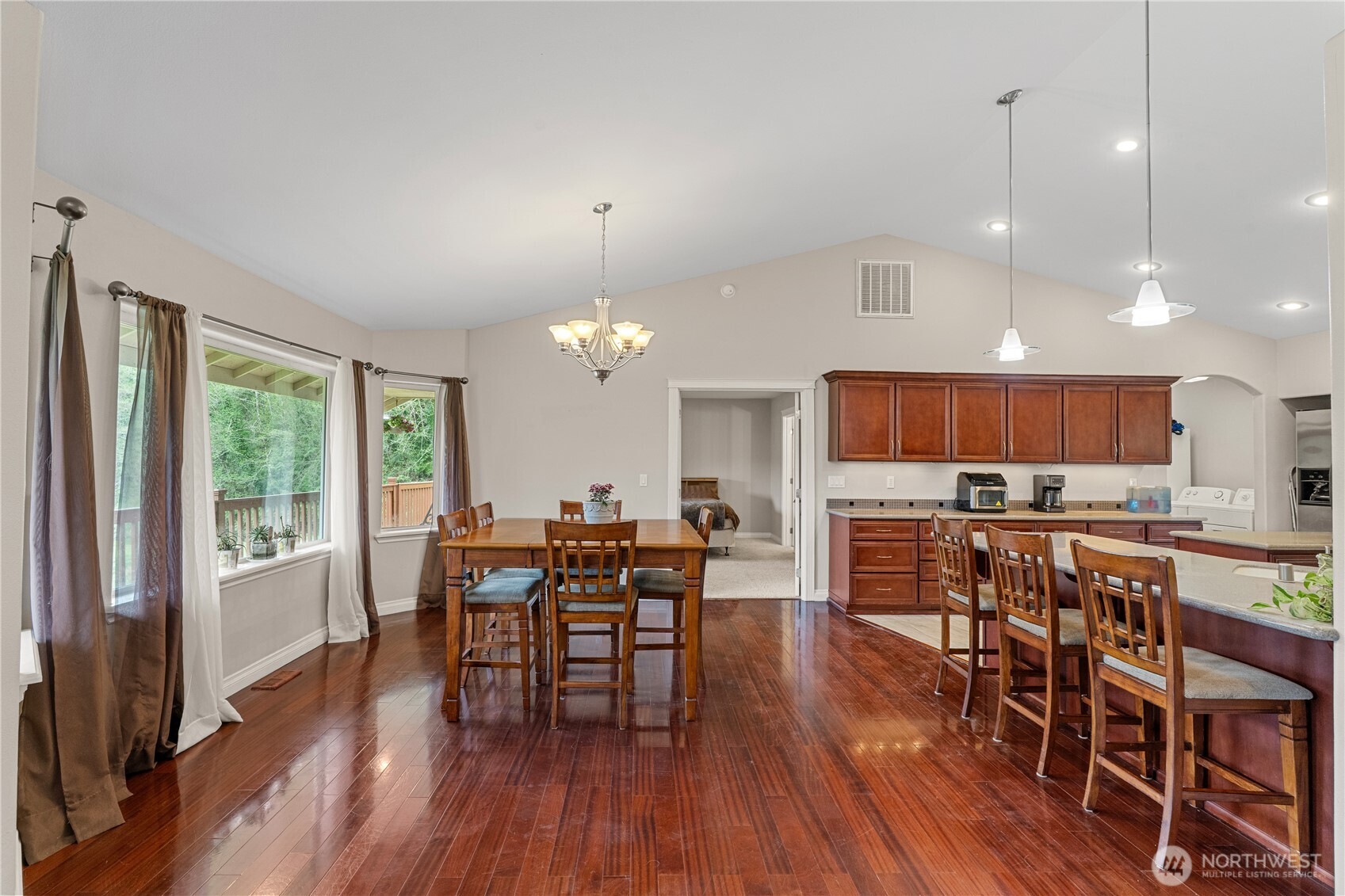 81 Bear Gulch Road Aberdeen WA 98520
