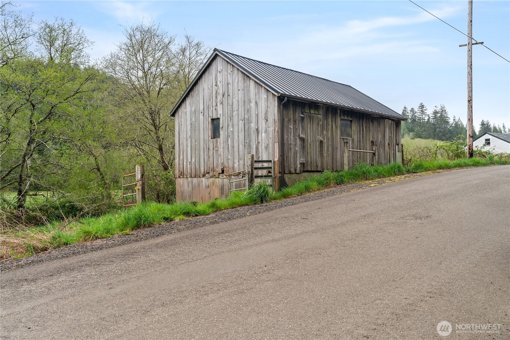 81 Bear Gulch Road Aberdeen WA 98520