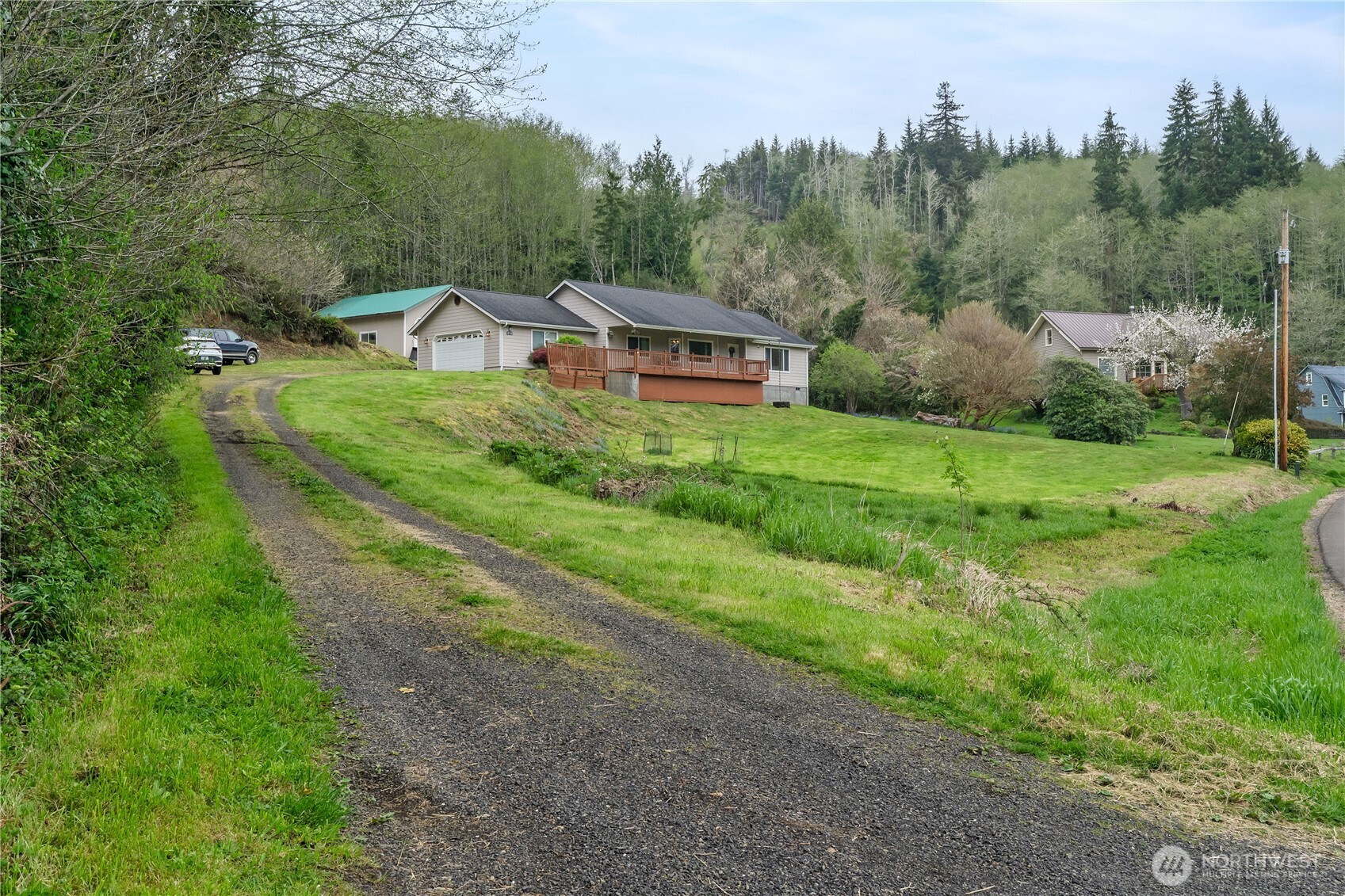 81 Bear Gulch Road Aberdeen WA 98520
