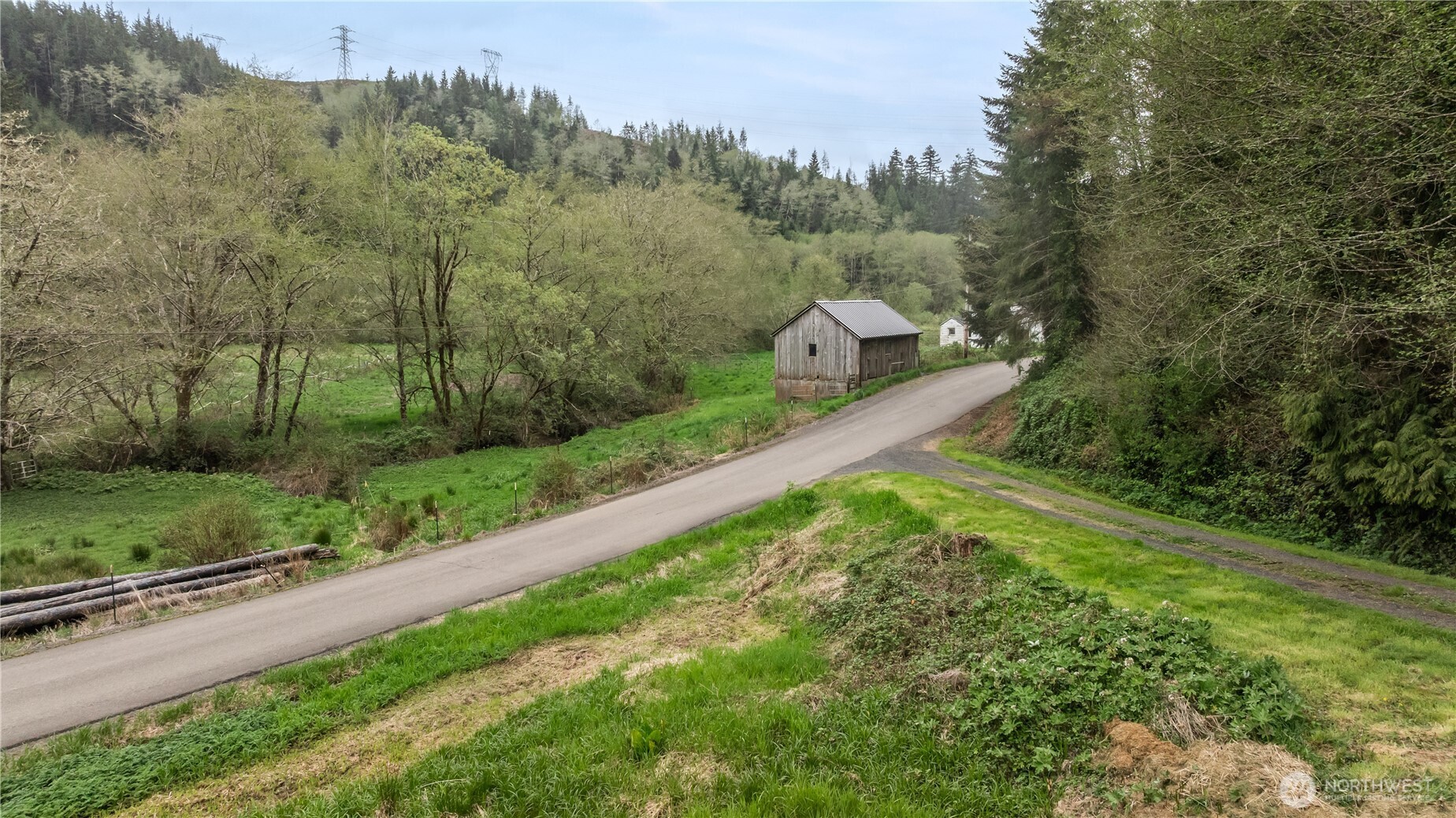 81 Bear Gulch Road Aberdeen WA 98520