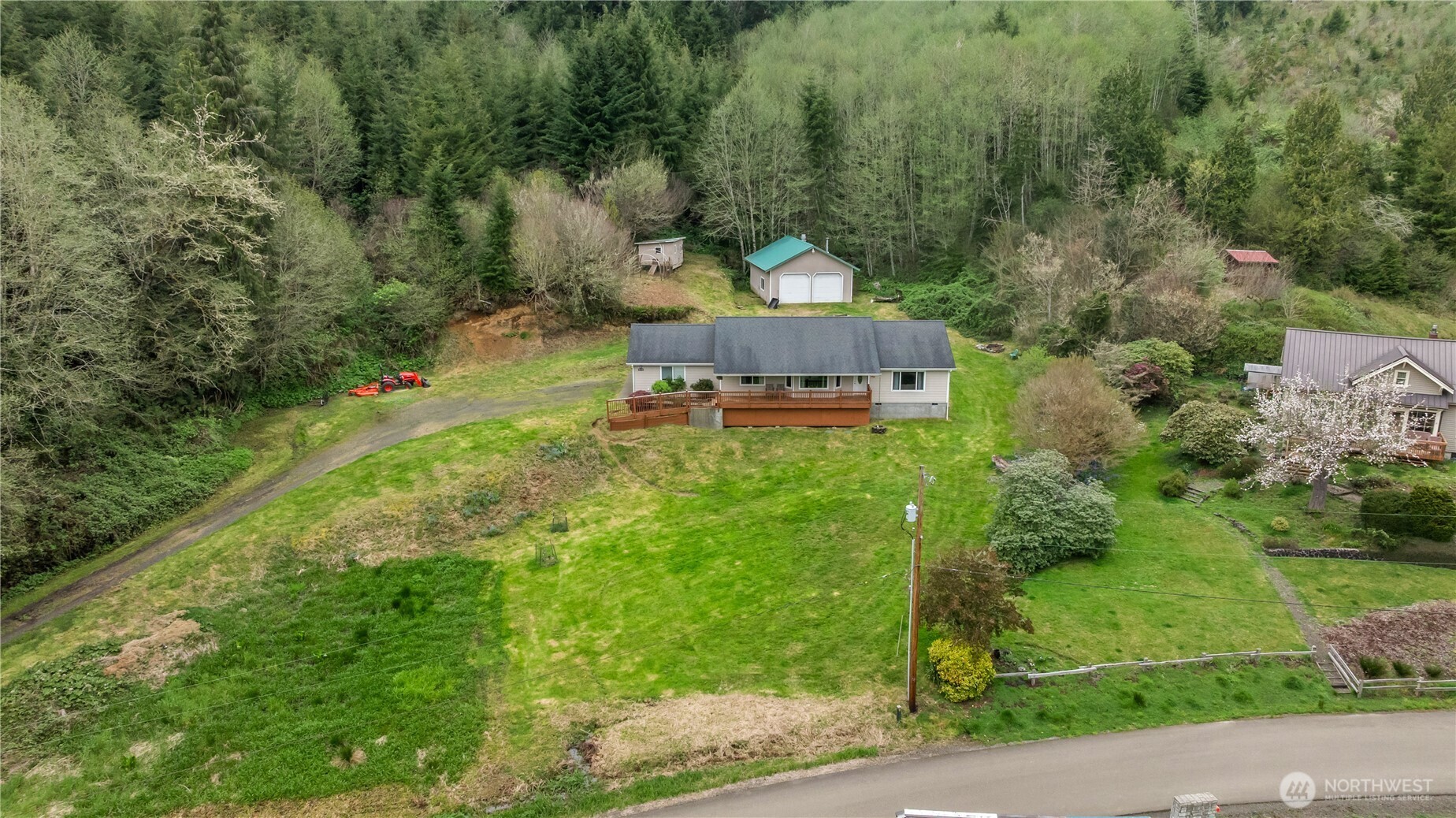 81 Bear Gulch Road Aberdeen WA 98520