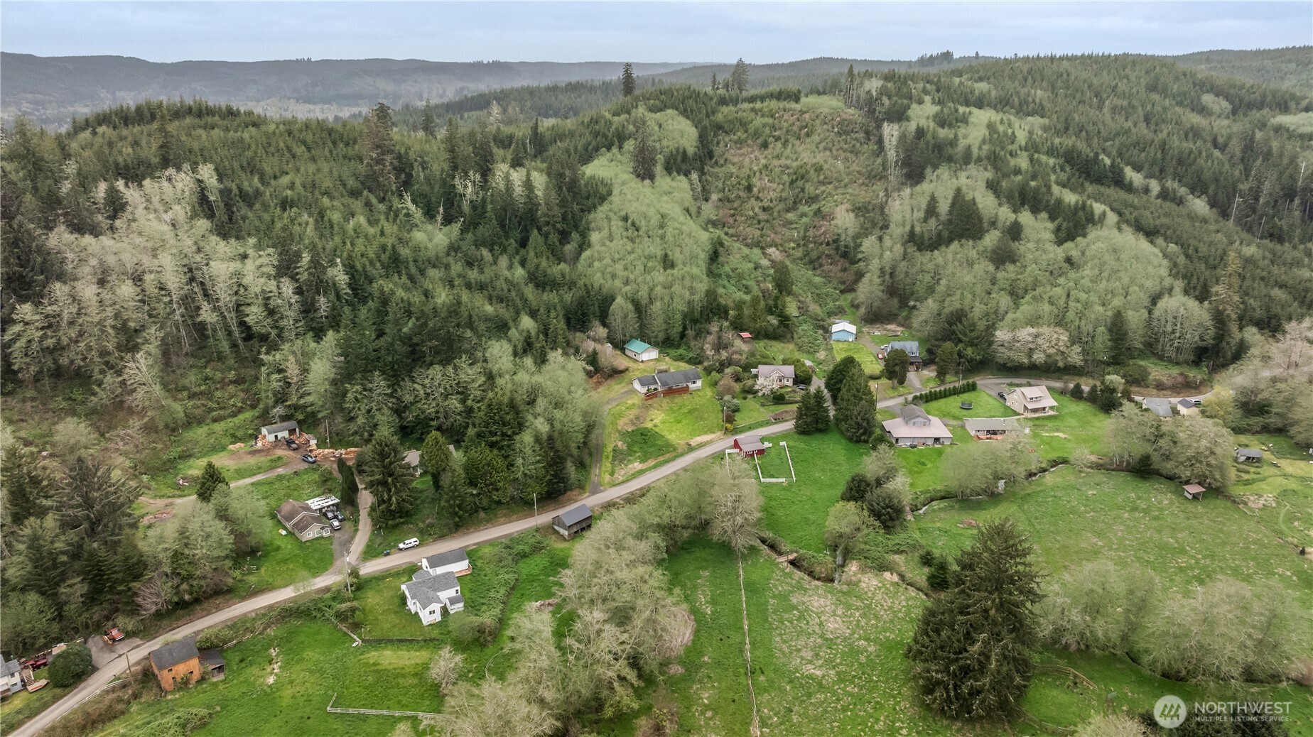 81 Bear Gulch Road Aberdeen WA 98520