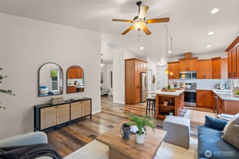 11402 40th Avenue Ct NW Gig Harbor WA 98332